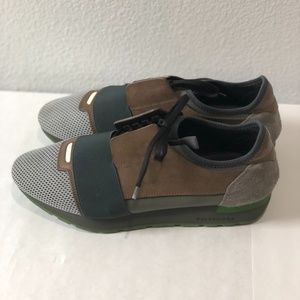 Balenciaga Race Runner Low Top Sneakers EU42/US9